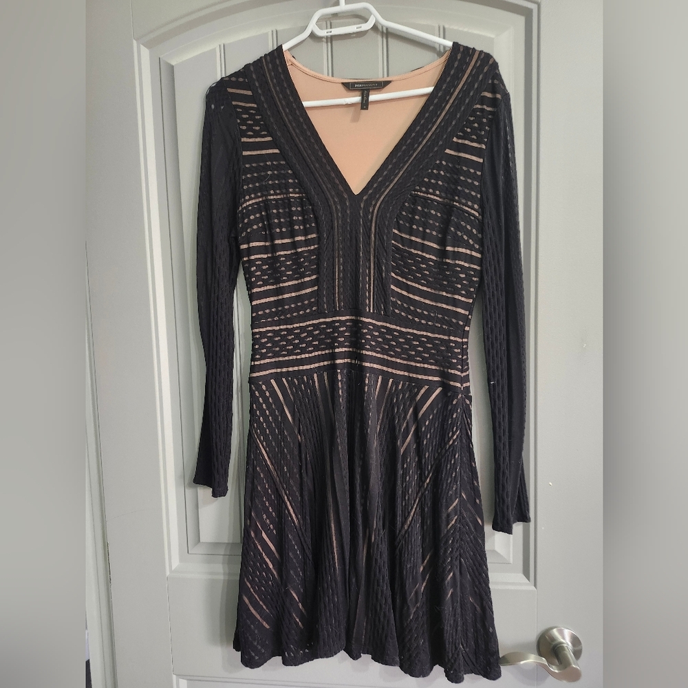 BCBGMaxAzria Black and Tan Long Sleeve Dress